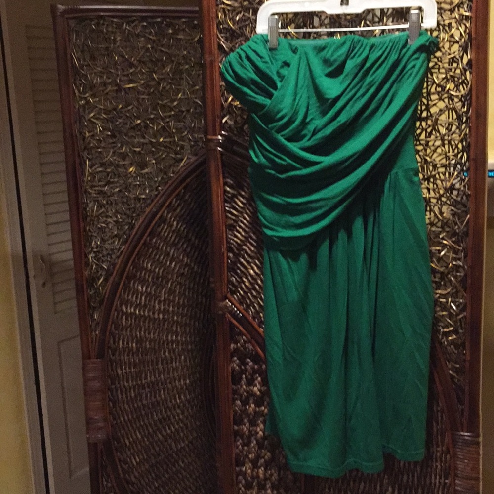 Strapless dress
